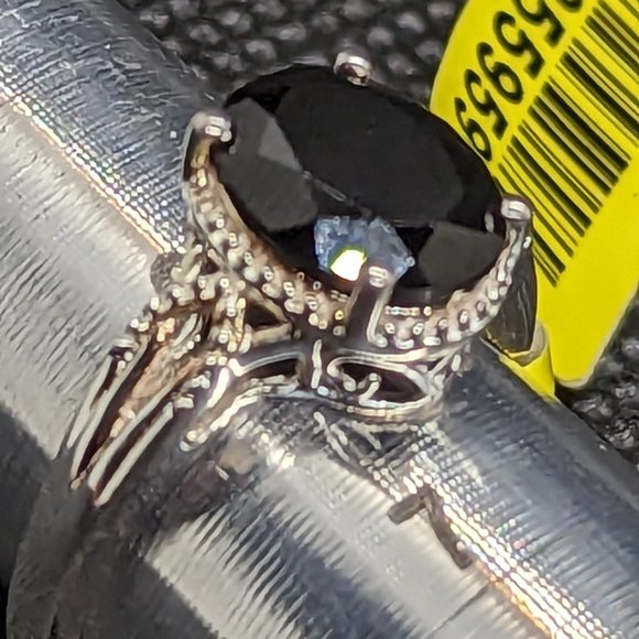 Black Spinel Ring - Picture 3 of 4